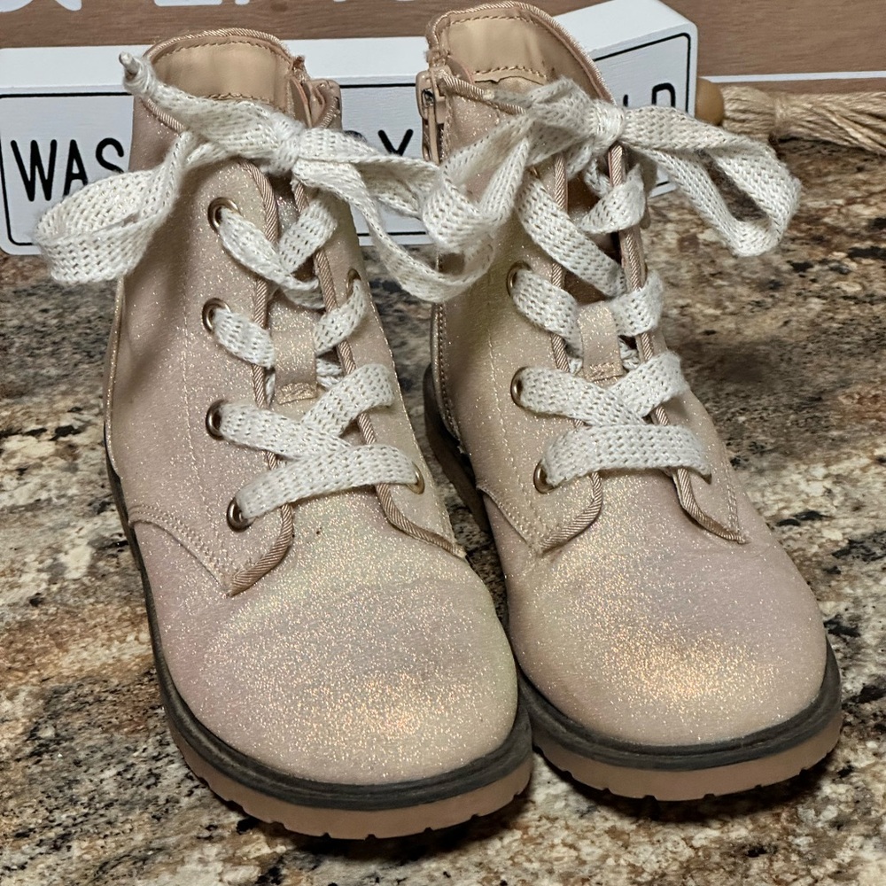 Cat & Jack Boots Size 12